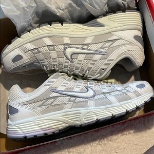 Nike P-6000 PRM in Light Bone and Gray